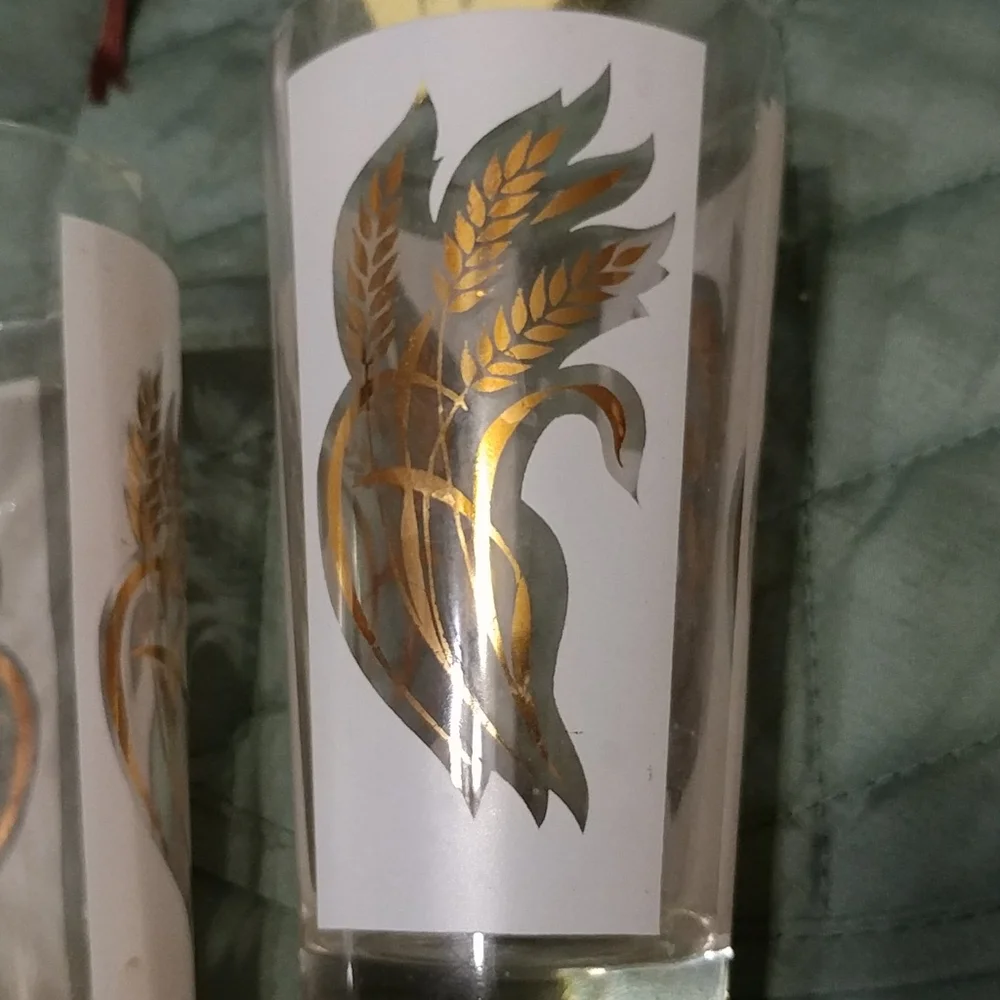 Set of 6  Vintage Wheat and Frosted Juice Glasses Trimmed In Gold
